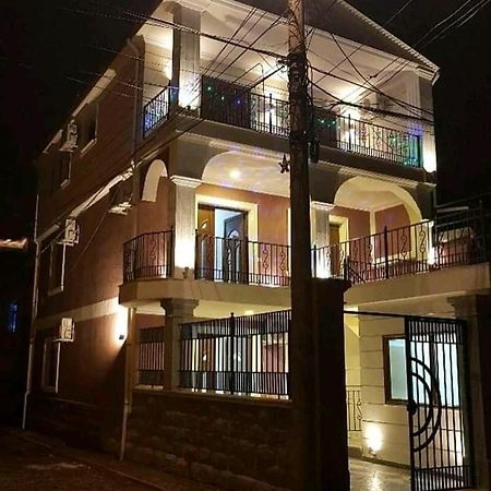 Vila Leo Lux Korce Esterno foto