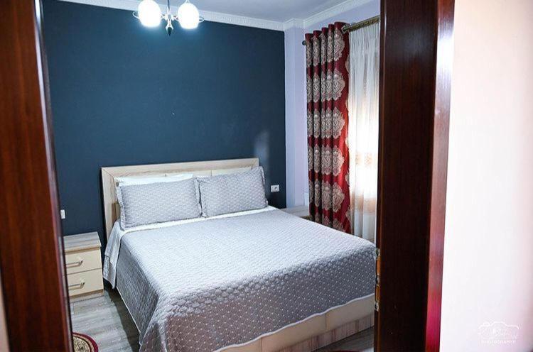 Vila Leo Lux Korce Esterno foto